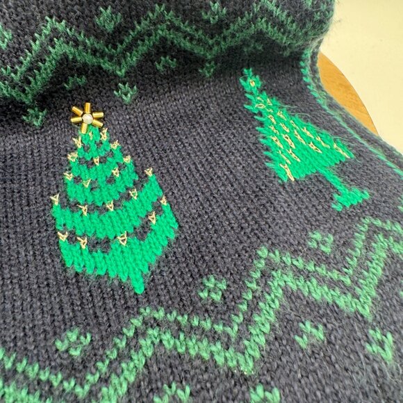 Talbots Whimsy Fair Isle Scarf blue green Trees Holiday Festive Navy Green Gold - Picture 3 of 10